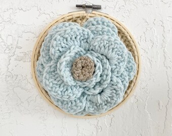 Light Blue Wall Art / Blue Wall Decor / Floral Wall hangings / Blue home Accessories / circular wall decor / Boho floral wall decor / Home