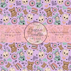 Op de afbeelding: Naadloos patroon met een herhalend ontwerp van cartoon teddyberen, babypoppen, jack-in-the-boxes, oogballen, tanden, harten en veiligheidsspelden op een lavendel achtergrond. De tekst "Loopie Doodle Designs" staat in een cirkel in het midden.