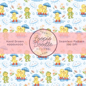 Könnte beinhalten: Ein nahtloses Muster mit Cartoon-Enten in Regenmänteln und Gummistiefeln unter Regenschirmen, mit Regentropfen, Wolken und Blumen auf hellblauem Hintergrund. Der Text "Loopie Doodle Designs" ist ebenfalls vorhanden.