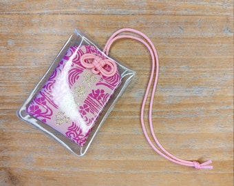 Omamori | Geboorte | Succesvolle zwangerschap | Goede bevalling | Lucky Charm | Japans Geluksamulet | Geluk | Roze | Gelukswens | Gelukzakje