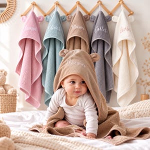 Spersonalizowany ręcznik z kapturem dla niemowląt z uszami, ręcznik kąpielowy z haftowanym imieniem, prezent na baby shower, monogramowany ręcznik dla niemowląt