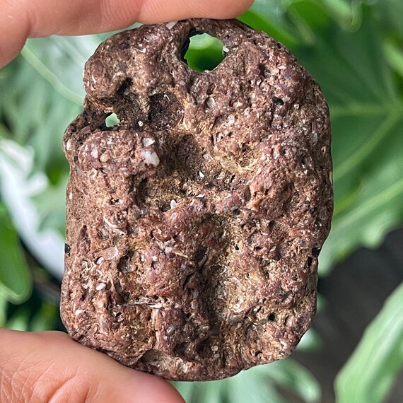 Pudding Stone Hagstone Holed Stone Rochers de plage Etsy