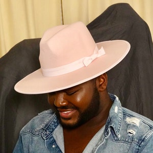 Rosa Fedora Hut mit Band, Unisex Fedora Hut Klassische Hüte mit breiter Krempe