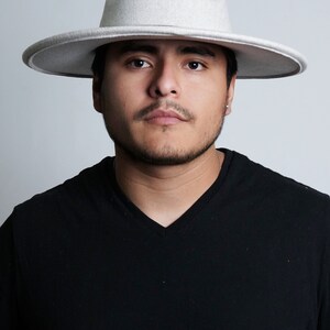 Men's Ivory Fedora Hat with Leather detail image 2