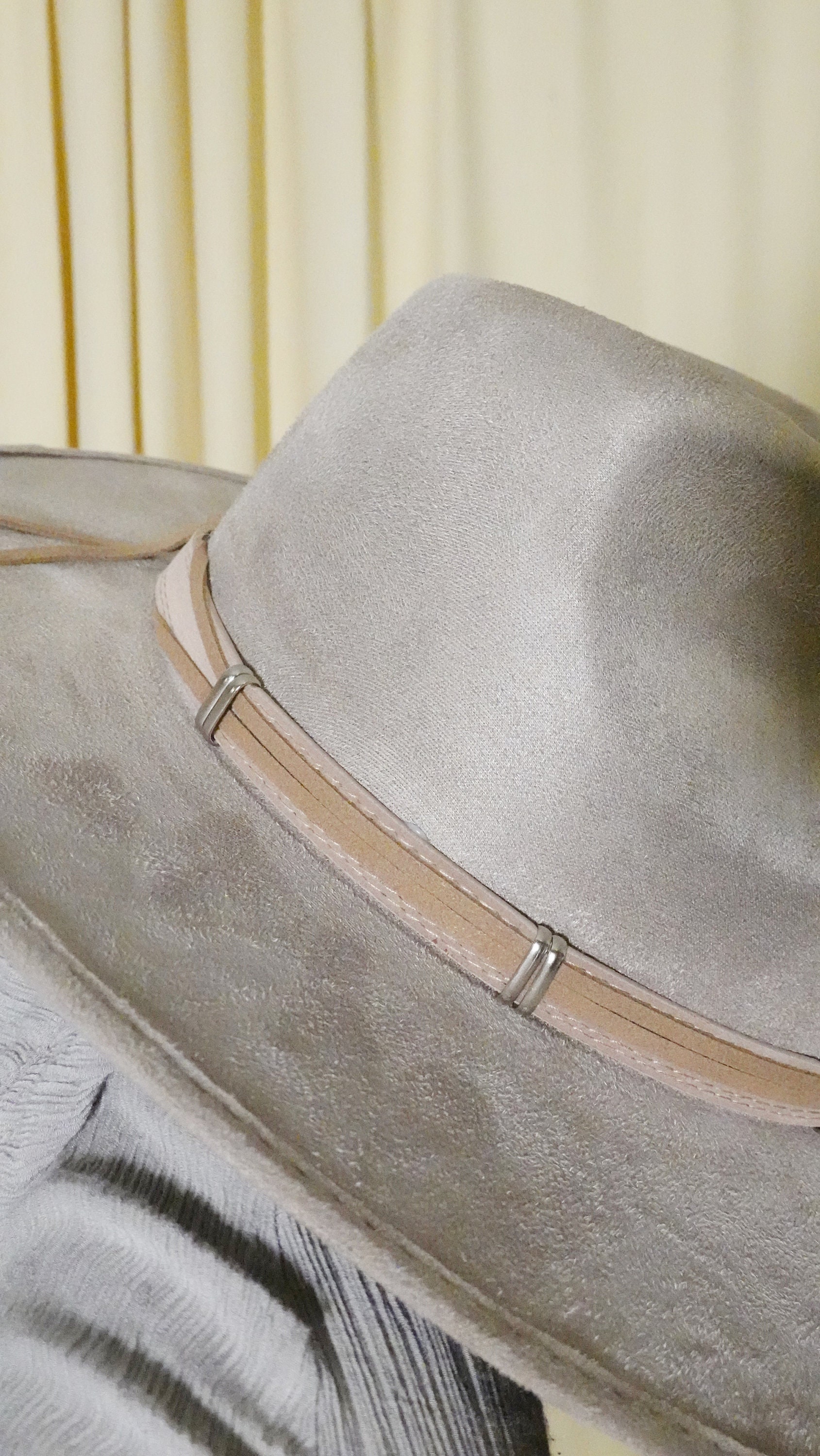Beige Crushed Velvet Western Fedora Hat, Trendy Fedora Hats 
