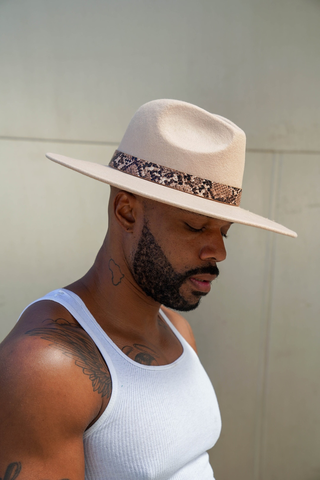Men s Walnut Cream Wide Brim Fedora With Snake Details Men Women Felt Beige Fedora Hat With Famous Clan Style Embroidered Ribbon Jazz Trilby Etsy UK