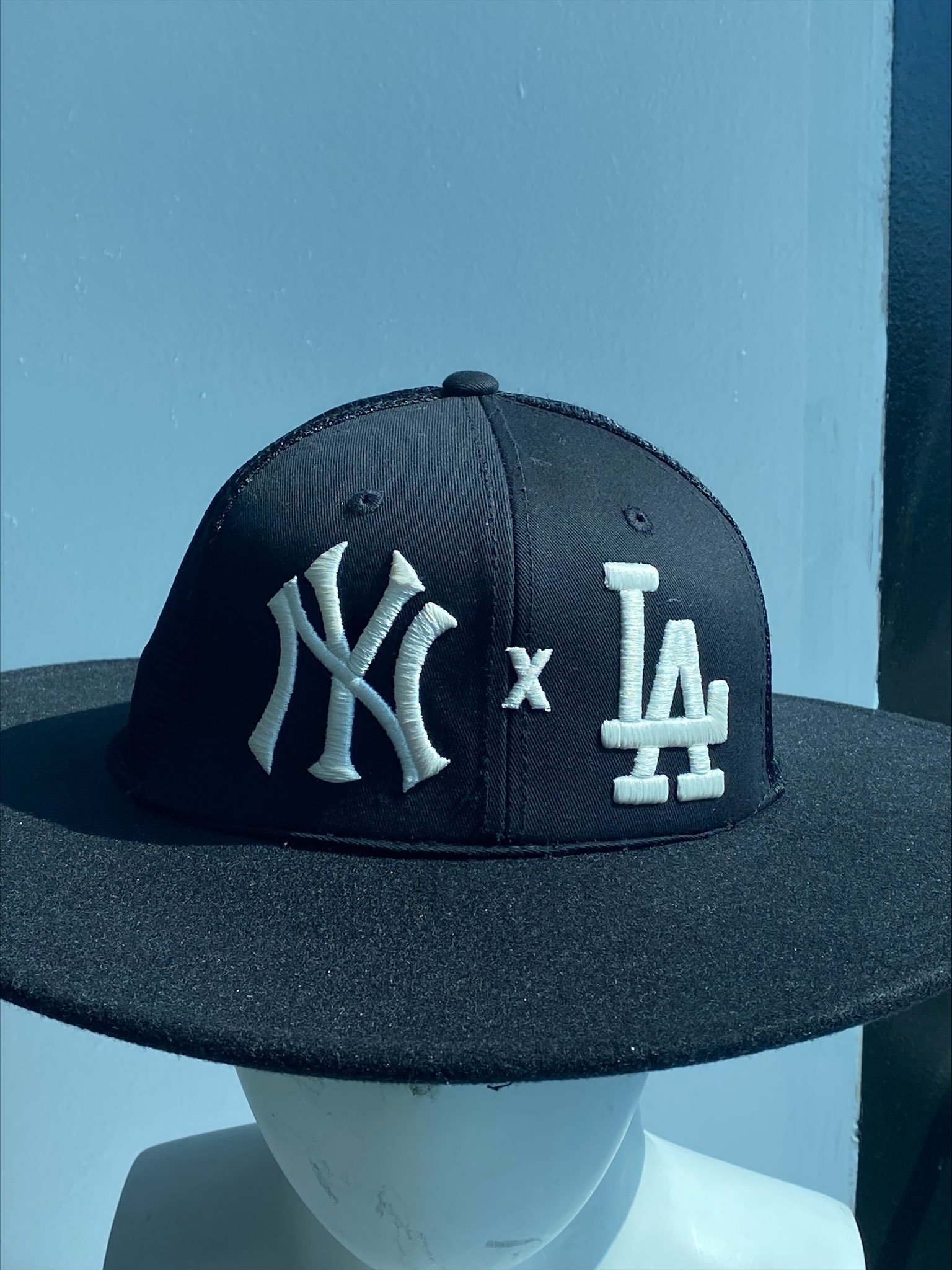 Unisex Hybrid Baseball Cap Fedora NY X LA - Polyester Brim Unisex Hybrid Baseball Cap Fedora NY X LA - Polyester Brim