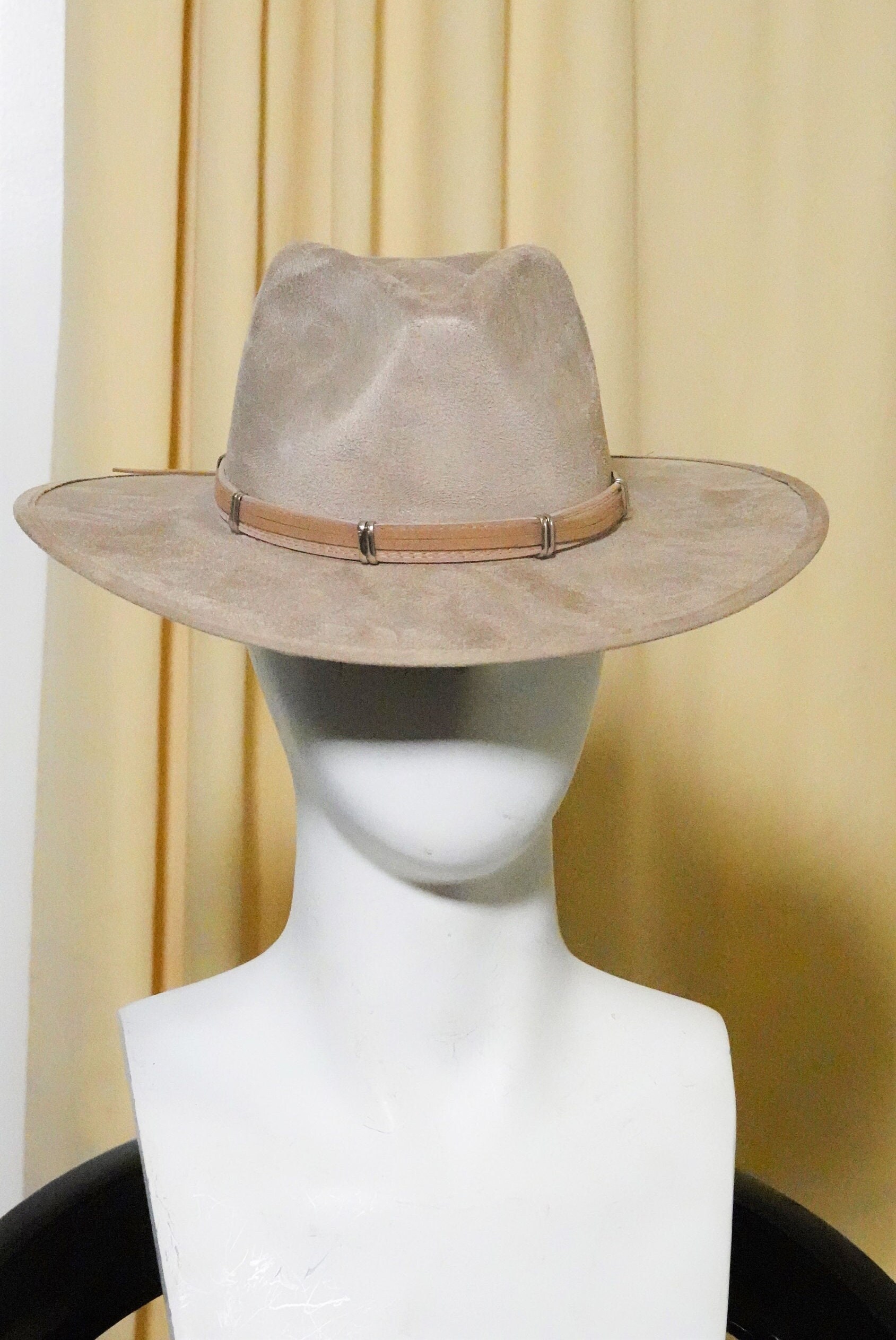 Beige Crushed Velvet Western Fedora Beige Crushed Velvet Western Fedora Hat, Trendy Fedora Hats  main image 4