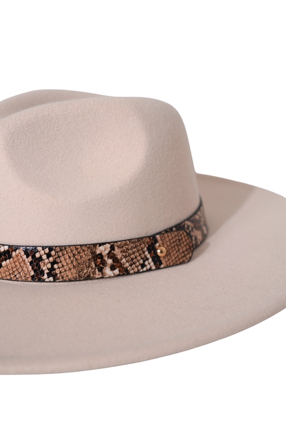 Chic Cream Fedora with Brown Details Men main image 3