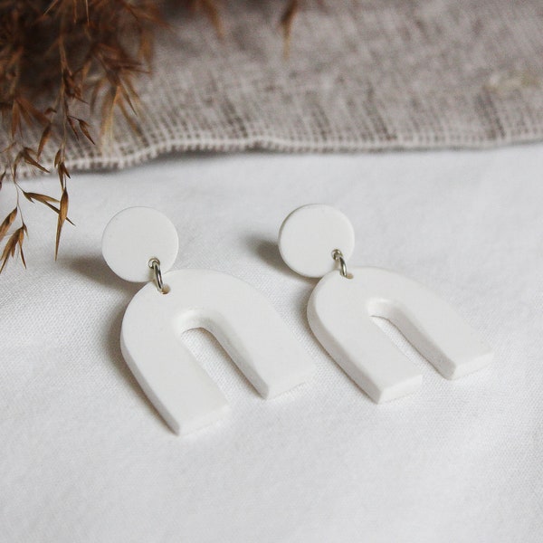 NIMA ARC-EN-CIEL | Série Blanche | Boucles d'oreilles | boucles d'oreilles en pâte polymère | pâte polymère | fait main | minimaliste | Géométrique | boucles d'oreilles déclaration