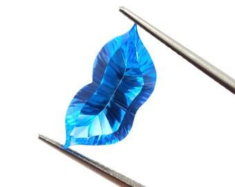 12 Ct, Swiss Blue Topaz Gemstone, Lips Shape, Handmade Gemstone,Ring Size Gemstone,16x10x7 MM Size