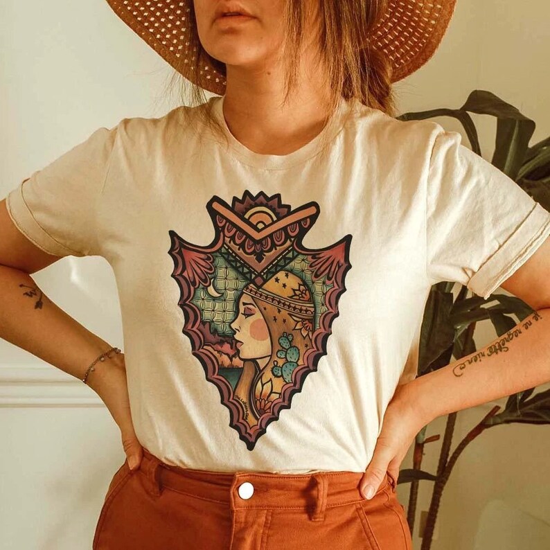Hand drawn Arrowhead Desert Dreamer Tee