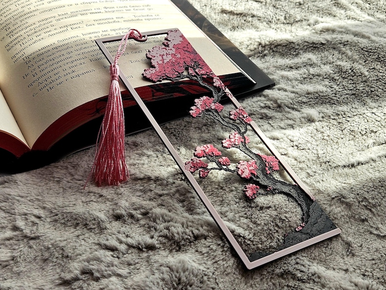 Japanese Sakura Tree Bookmark – 3D Printed Cherry Blossom Bookmark, Aesthetic Bookmark, Gift for Book Lovers, Unique Book Mark, Reader Gift. image 6