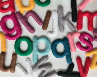 Customisable colourful felt alphabet learning tool