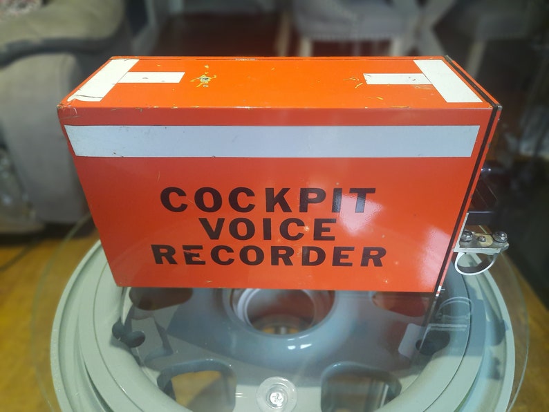 Black Box Cockpit Voice Recorder From Boeing 737500 Etsy Australia