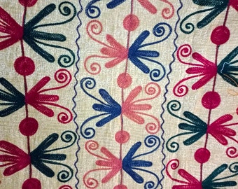 Uzbek Handmade Embroidery Suzani. Bedspread Bedcover Wall - Etsy