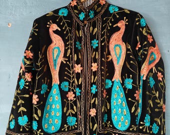 Indian Silk Embroidery Jacket Coat Women Wear Winter Jackets Bridesmaid Gift Winter Jacket Kimono Robe Jackets Velvet Silk Embroidery Robes