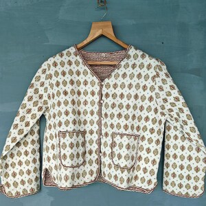 Cotton Handmade Kantha Jacket Floral Print Women's Clothing Quilted Reversible Coat Kimono Indian Block-Print Vintage Boho Vest Gift for Her