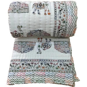 Animal print Kantha Quilt, Jaipuri Razai Throw Blanket Living and bedroom Spread, Multicolor Boho Bohemian Cotton Filling Queen Size