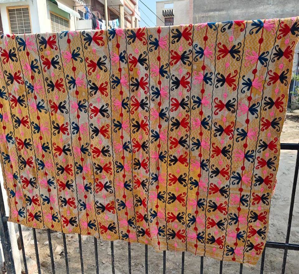 Cotton Suzani Bedspread, twin Size Bedcover, Embroidery Comforter, Suzani Wall Hanging, Floral Bed Linen, Antique Quilt, Boho Suzani Fabric