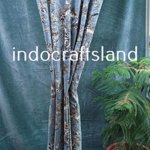 Cortina de terciopelo de algodón indio, cortina con estampado floral, cortina bohemia, cortinas de lujo, regalo de inauguración de la casa, decoración colorida, arte bohemio hecho a mano