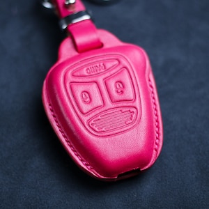 Leather Key Fob Cover Case For Wrangler Chryslerr Pacifica Aspen 300 Dodgee Caravan Ramm Durango Avenger Patriot Liberty Remote Holder