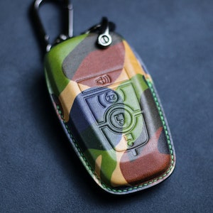 Army Camo Style 2023 Bronco Key Fob Cover Case Leather 2024 Bronco Sport Sasquatch Emblems Bigfoot Keyless Remote Holder Bronco Accessories