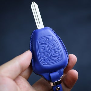 Chryslerr Sebring Schlüsselanhänger Abdeckung Für Wrangler Chryslerr Pacifica Aspen 300 Dodgee Fernbedienung Ramm Avenger Patriot Liberty Fall Halter Zubehör