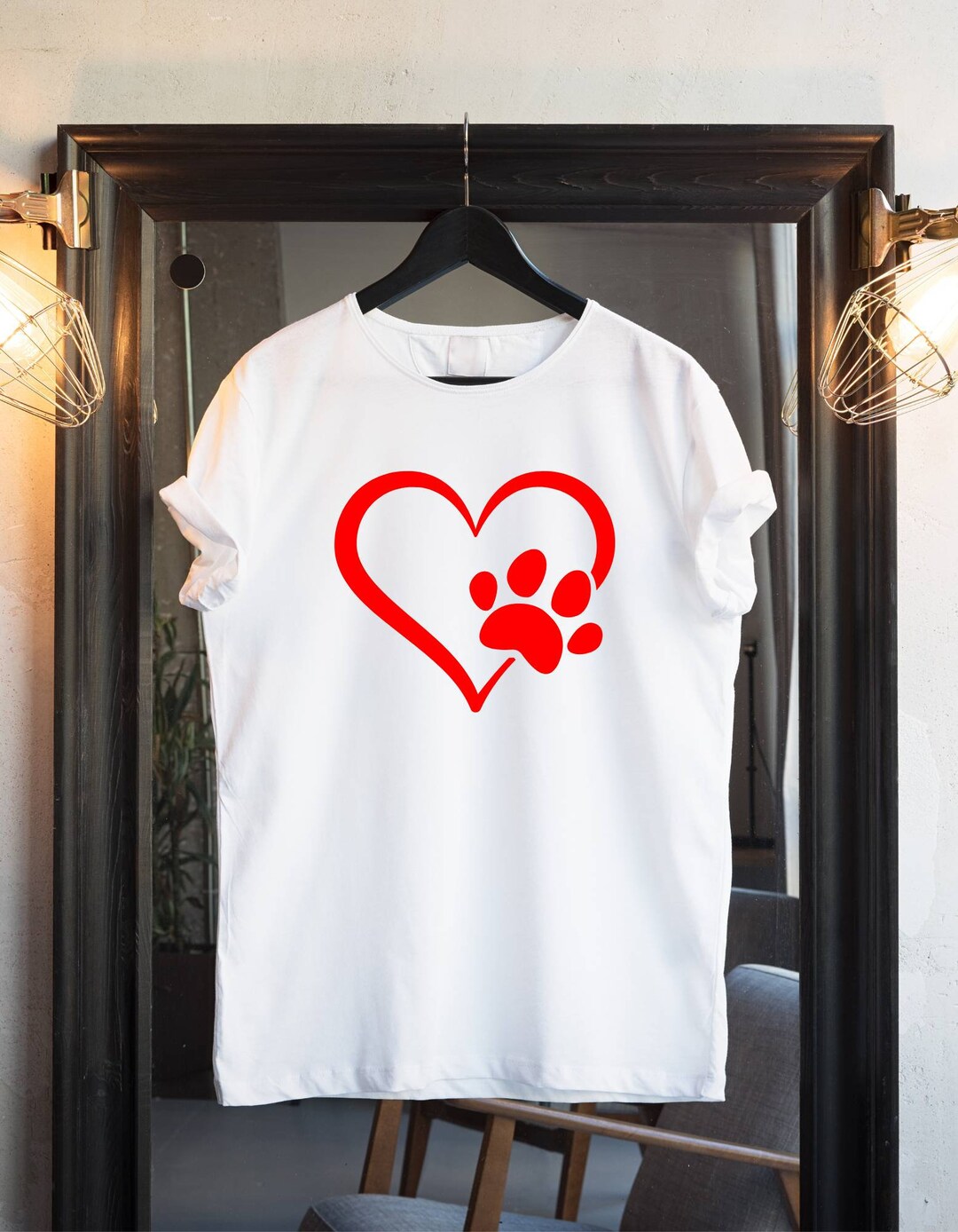 Heart U Most Gray T-Shirt with Personalized Paw Print main image 1