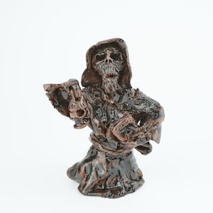 Absurdly ominous sculptures Creepy statues creepy statues Guardian of the night Author&#39;s handmade
