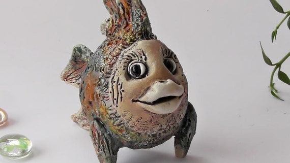 陶器の魚の置物、魚の飾り、魚の置物、粘土彫刻、魚の彫刻、動物愛好家