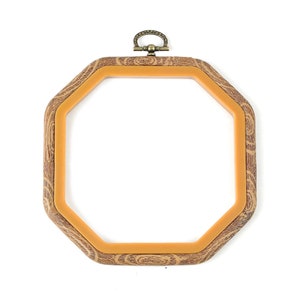 Octagon Embroidery Hoop Retro Rubber Design for Embroidery Kit - Hoop Art Accessories - 5.5x5.5 inch