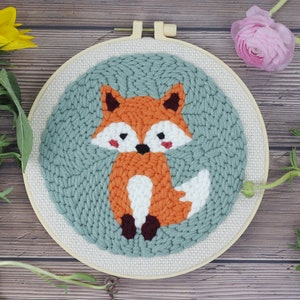 Fox Punch Needle Starter Kit / Beginner Punch Needle Kit with Adjustable Punch Needle / All Materials Included Mother&#39;s Day Present