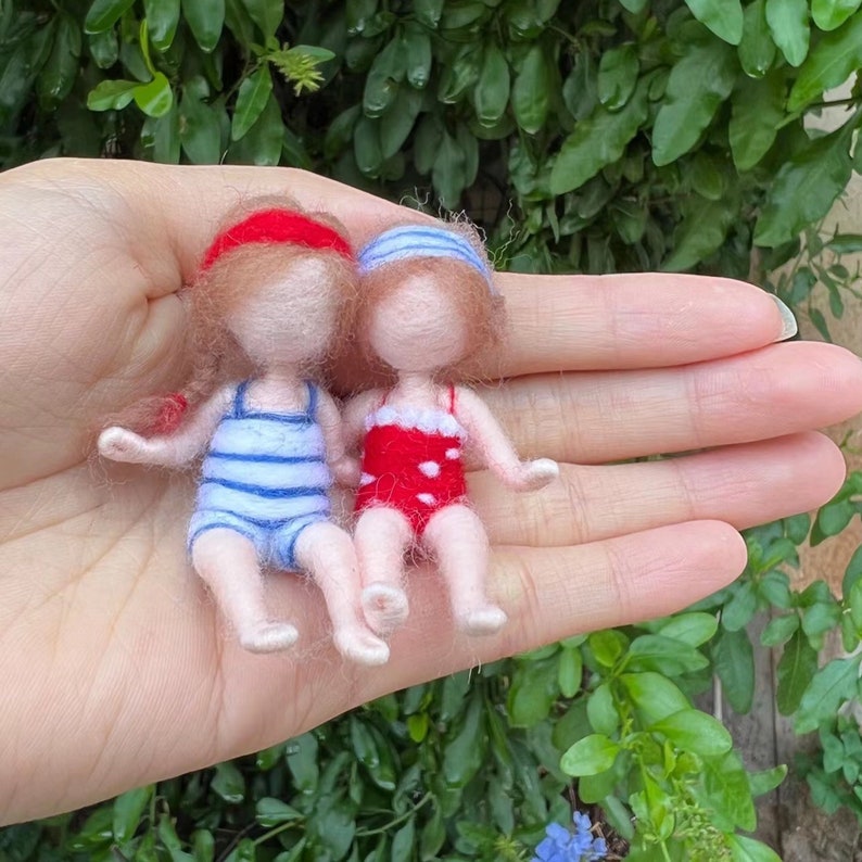 2 Little Sisters Fairy Needle Felting Kit with Video Instruction Friendly for Beginner Height 3 inch 2 Sisters
