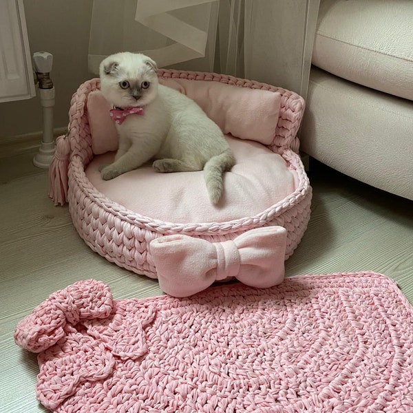 Pet Crochet Bed, Cat Nap Cocoon, Kitty Cat Crochet Bed, Crochet Cat Bed and Mat, Modern Pet Sleeping House