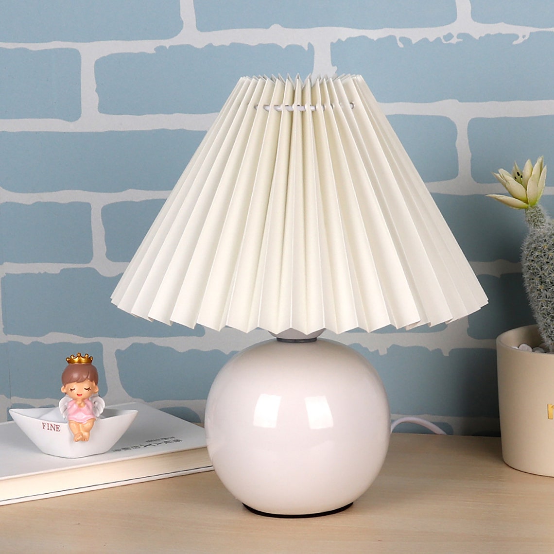 Ceramic Pleated Table Lamp Bedside Lamp Retro Bedroom Etsy