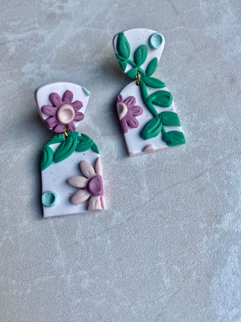 First Bloom Violet Dangle Clay Earring
