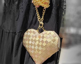 Sac à bandoulière en forme de coeur de croix d'or de bronze métallique, sac d'emballage de sucrerie fait d'emballage de texture, sac à main des femmes de Nahui Ollin, sac d'upcycling