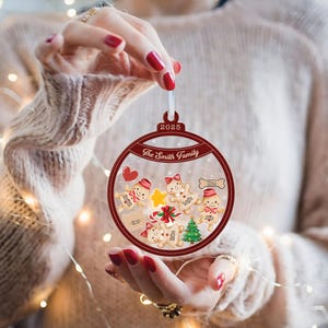 Personalized Family Ornament 2025, Gingerbread Family Christmas Ornament, 4D Customized Cookie Ornament Gift for Christmas, Family Keepsake