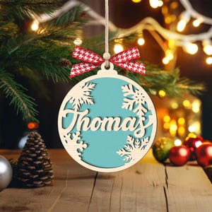 Personalized Name Snowflake Christmas Ornament, Custom Wooden Bauble with Bow, Holiday Tree Decor 2025, Kids & Family Gift, Holiday Gift