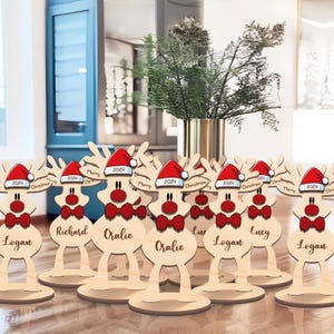 Décoration de Noël en famille, renne sur pied personnalisé, cadeau de Noël personnalisé, décoration de mariage d'hiver, décor de noms de lieux.
