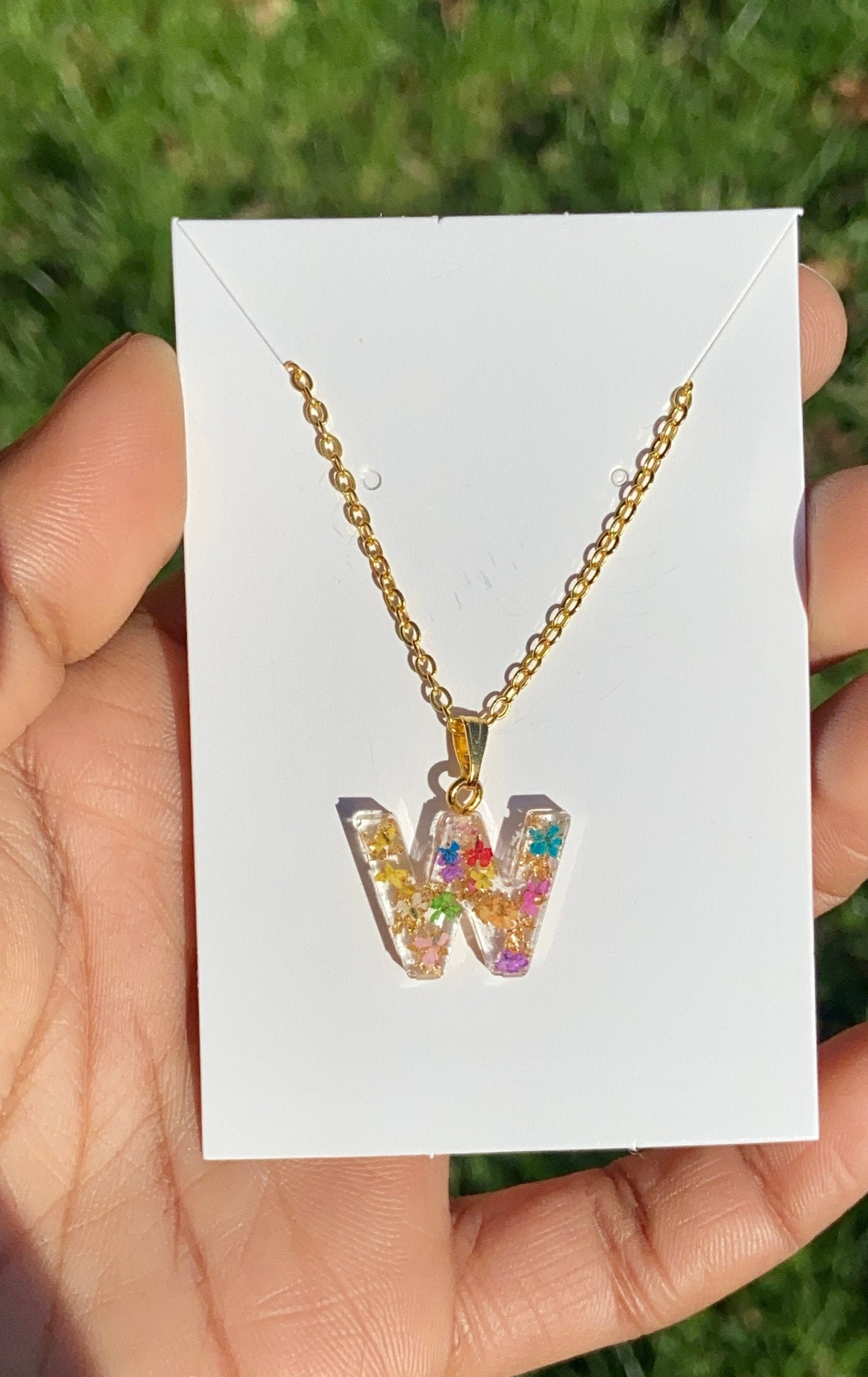 Resin initial necklace Clearance