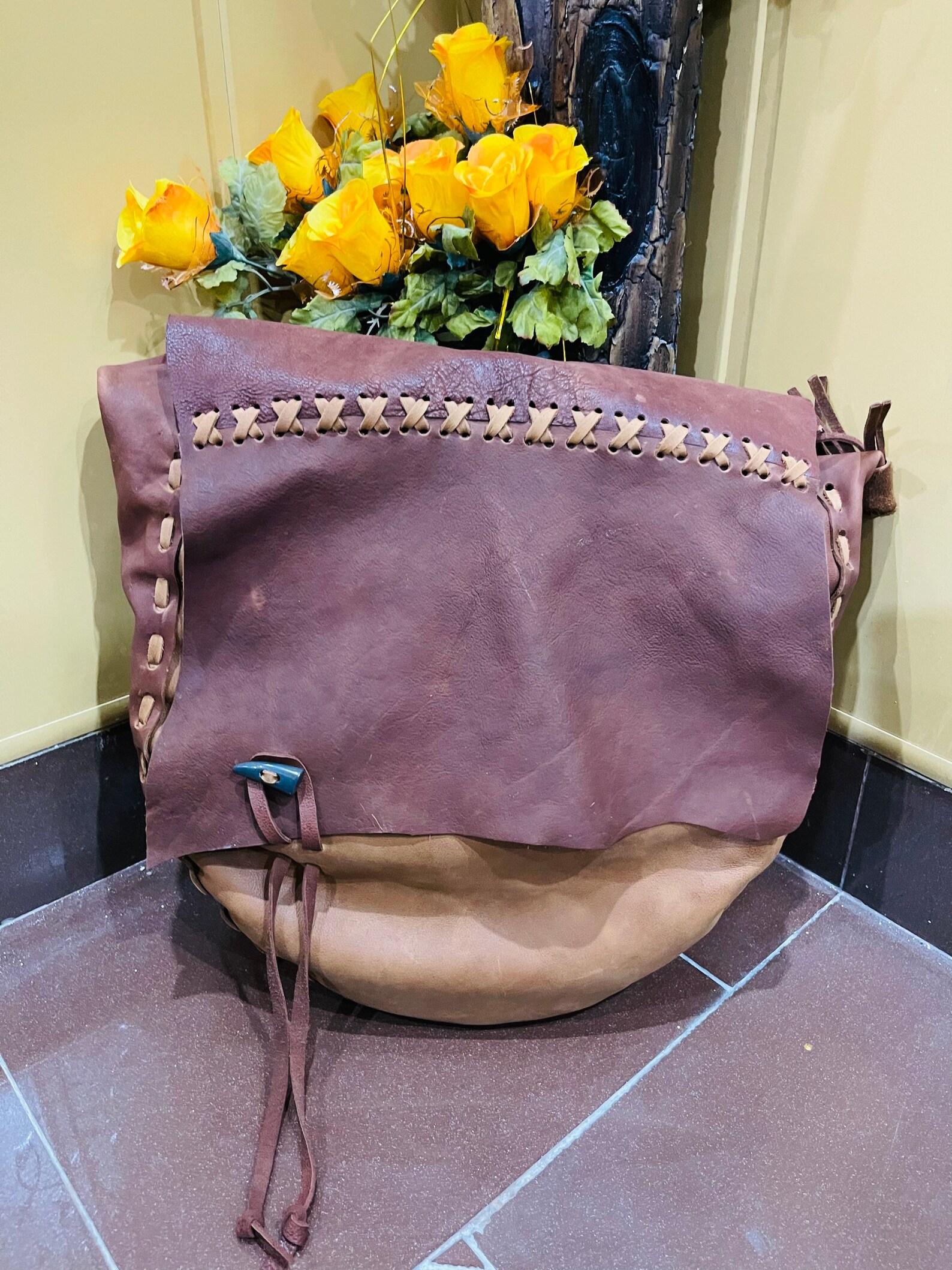 Shaman Drum leather Bag 16 Etsy