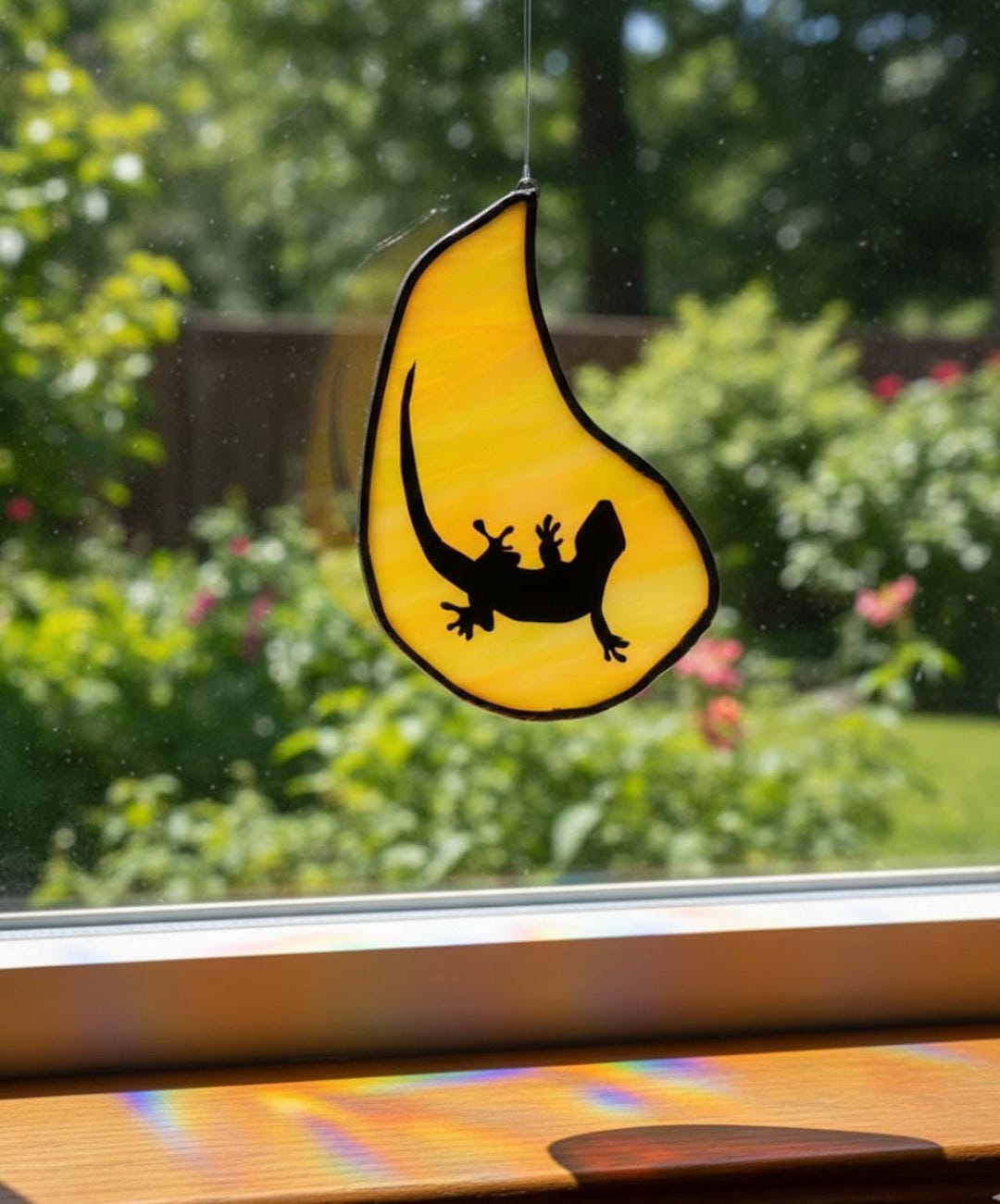 Lizard Window Handmade Glass Lizard Silhouette Window Hanging - Nature-inspired Decor ...