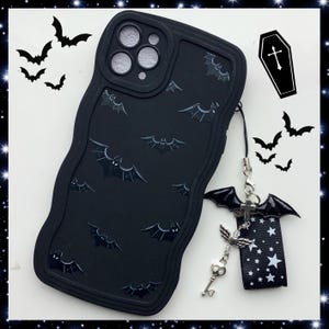 vleermuis telefoonhoes halloween kawaii goth zwarte appel iPhone hoes beschermende vampier heks leuke gotische telefoon charme Apple iPhone-hoesje 15 14 13 12