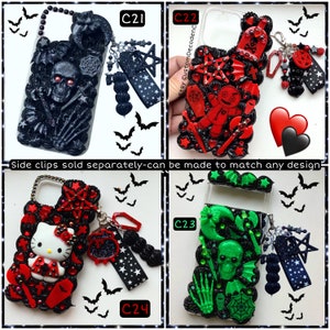 Peut inclure: Quatre &eacute;tuis de t&eacute;l&eacute;phone diff&eacute;rents avec des designs vari&eacute;s. Les &eacute;tuis sont noirs avec des accents rouges, verts et blancs. Les motifs comprennent des cr&acirc;nes, des c&oelig;urs, des &eacute;toiles et d'autres &eacute;l&eacute;ments effrayants. Le texte "Etsy CustomDecodenc" est visible sur l'un des &eacute;tuis.