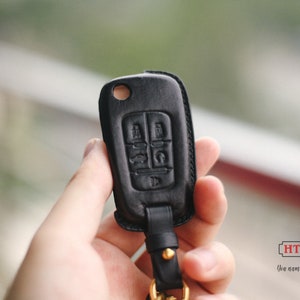 Leather Key Fob Cover Case for Chevy Equinox Cruze Impala Trax, G.M.C Terrain, Buickk Encore Lacrosse Regal Verano Allure Keychain Holder