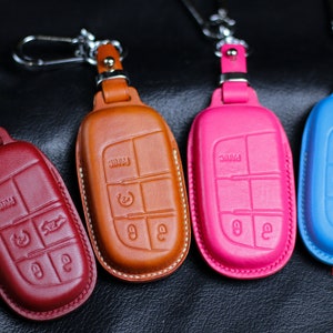 Leather Key Case For Challenger Charger Journey SRT Scat pack 1320 Dart Durango Chryslerr 200 300 300C Chryslerr Accessories Remote Holder