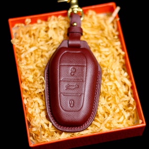 Leather Key Fob Cover For Peugeott Citroen Peugeott Traveller Expert 2008 3008 308 4008 408 508 5008 Vauxhallss Mokkas Leather Key Fob Case