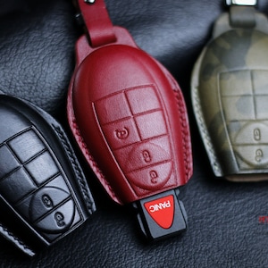 Dodgee Ramm Classic key fob cover case Grand Caravan, Dart, 1500 Chryslerr 300 Town Country Cherokee, Commander Grand, Charger Fob Holder